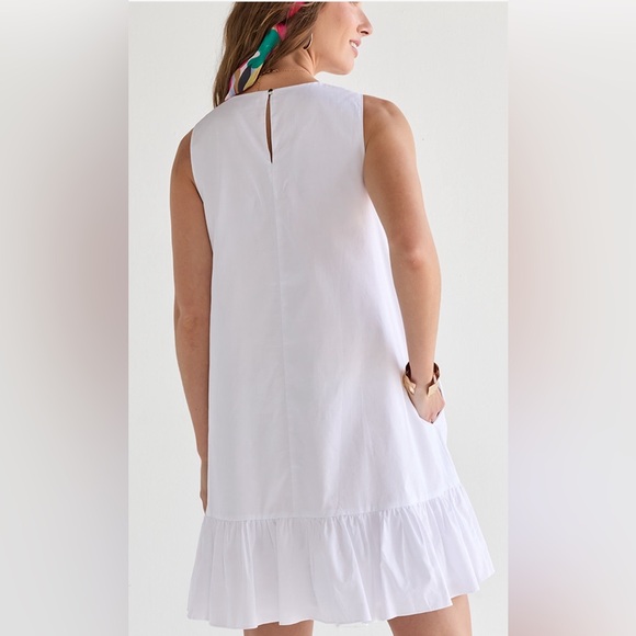 New 🌺Spring/Summer🌺 Francesca’s Marsha Solid Ruffle Hem Mini Swing Dress - Picture 4 of 6